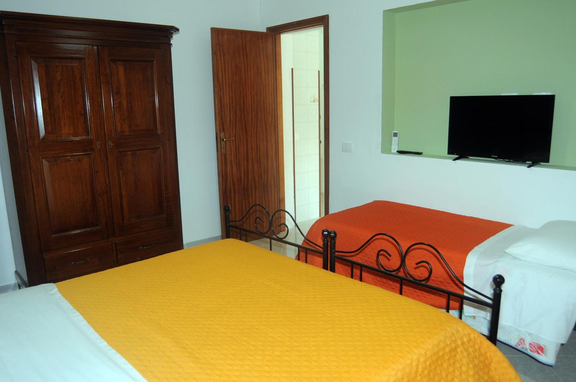 Home'S Vita Trapani Exterior photo